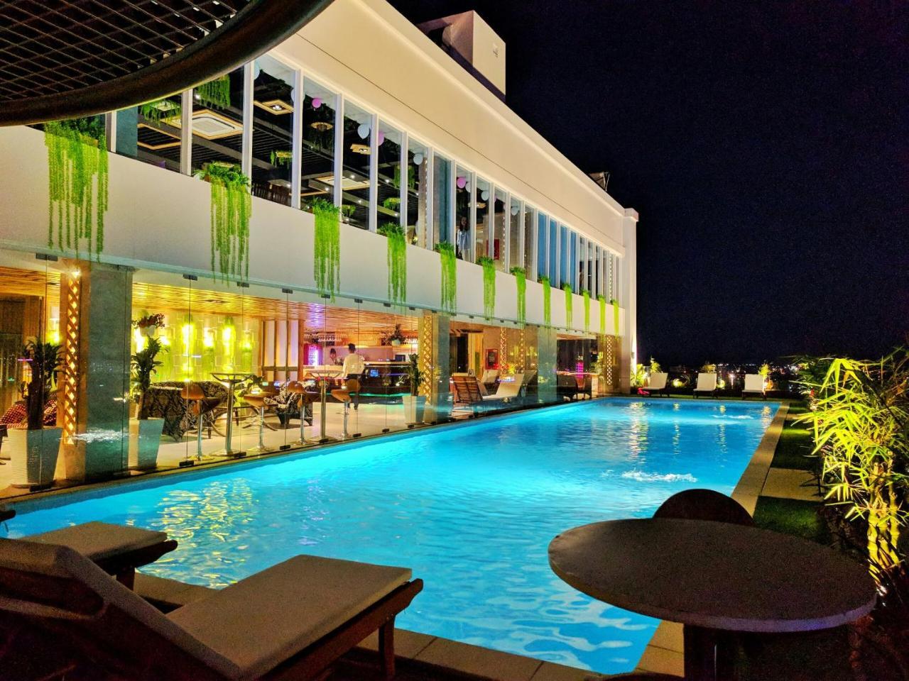 Holiday One Can Tho Hotel Exterior foto